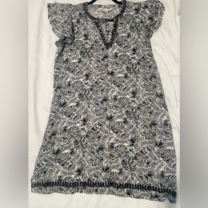 Vineyard Vines Tunic  Dress Womens Size Small Black and White Print